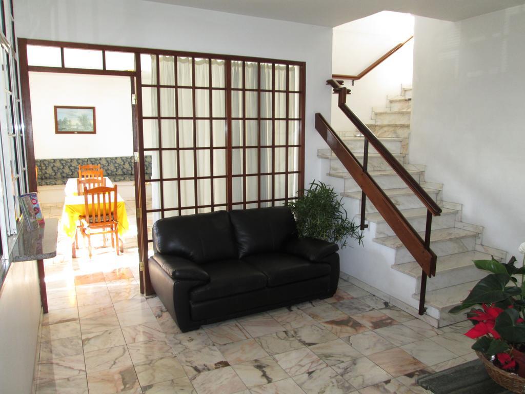 Pensao Residencial Vila Teresinha ฟุงชาล ห้อง รูปภาพ